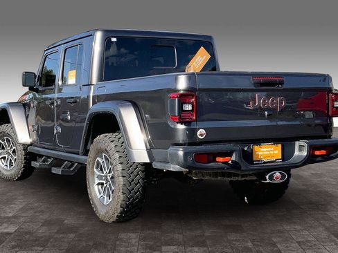 Certified 2024 Jeep Gladiator Mojave AWD/4WD image 11