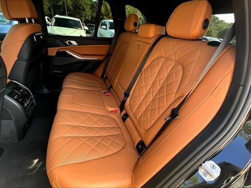 Certified 2024 BMW X5 xDrive50e w/ Premium Package image 20