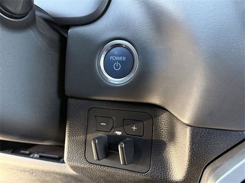 Used 2024 Toyota Tundra Platinum image 21