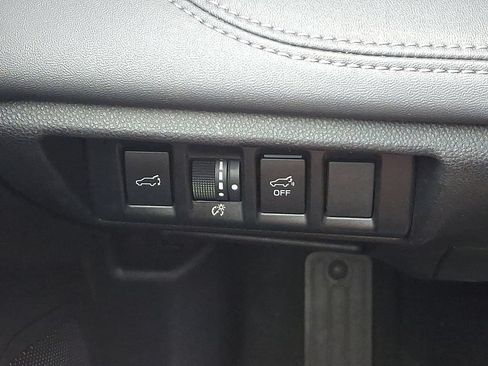 Used 2024 Subaru Outback Touring XT AWD/4WD image 25