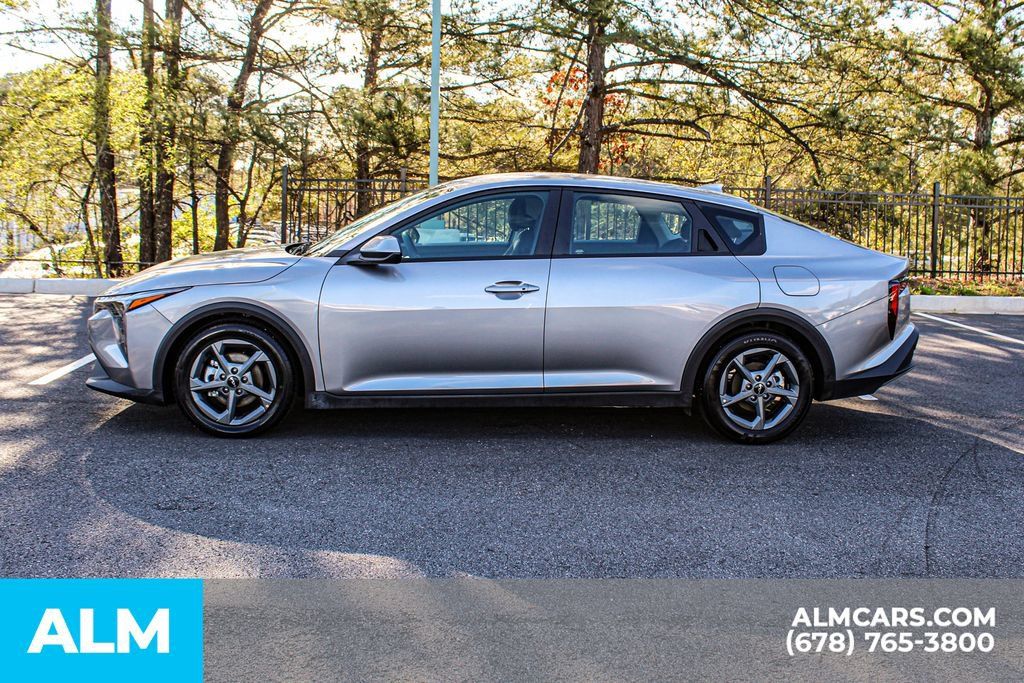 Used 2025 Kia K4 FWD image 6