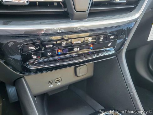 New 2026 Buick Encore GX Avenir image 16