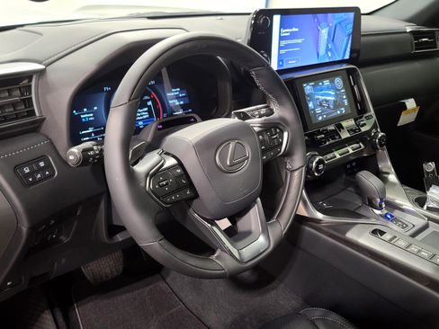 New 2026 Lexus LX 700h Luxury AWD/4WD image 31