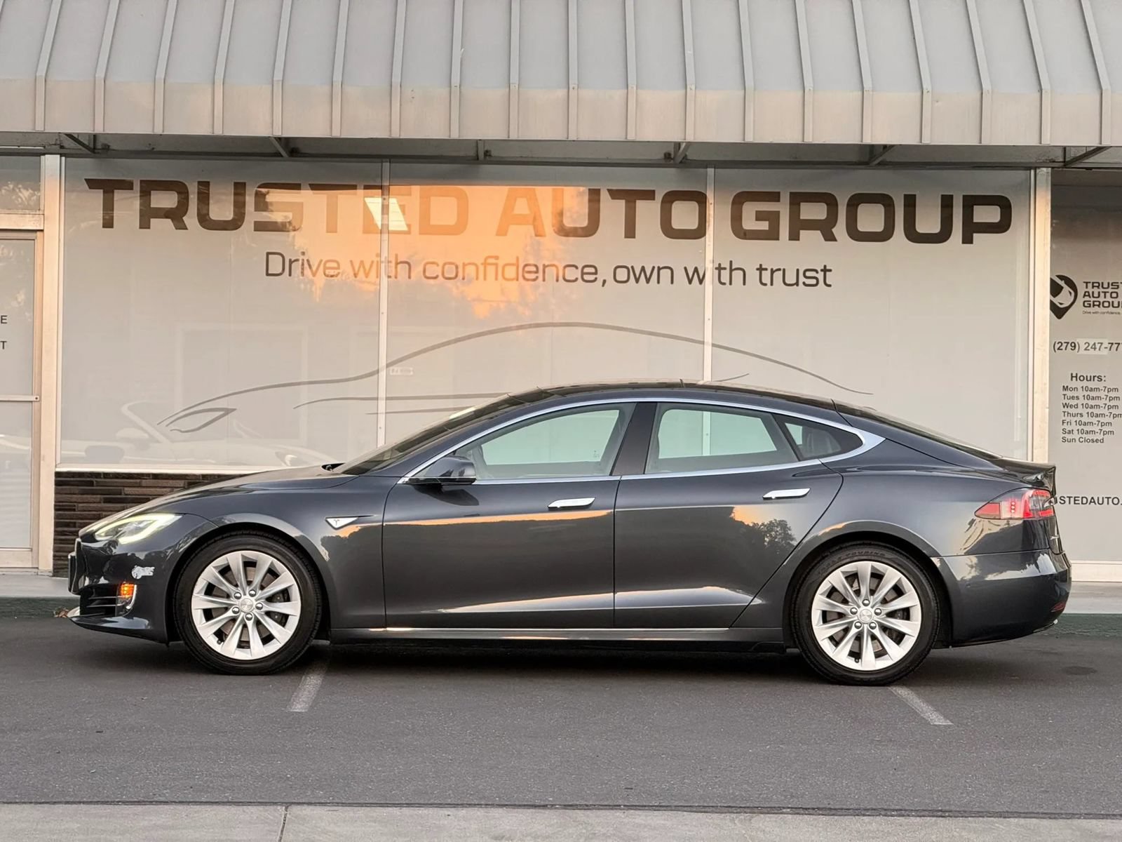 Used 2016 Tesla Model S 75 RWD image 19