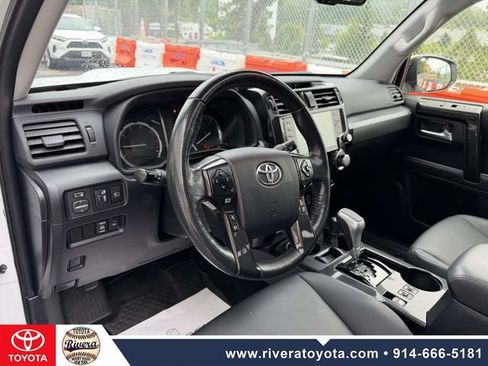 Used 2024 Toyota 4Runner TRD Off-Road Premium w/ Moonroof Package AWD/4WD image 11