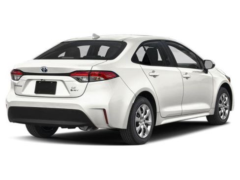 Used 2026 Toyota Corolla LE FWD image 2