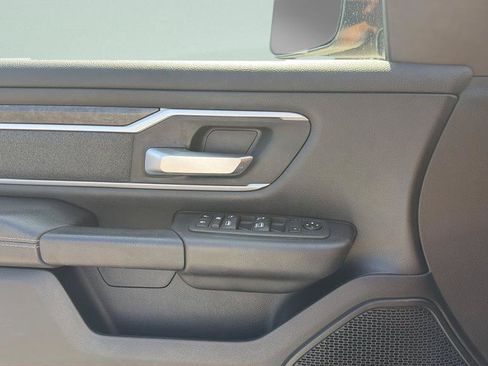 Used 2021 RAM 1500 Big Horn AWD/4WD image 20