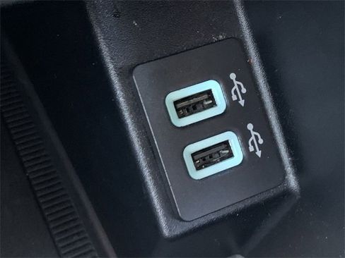 Used 2019 Ford Edge ST w/ Equipment Group 401A image 27