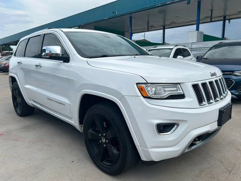 Used 2015 Jeep Grand Cherokee Overland AWD/4WD image 7