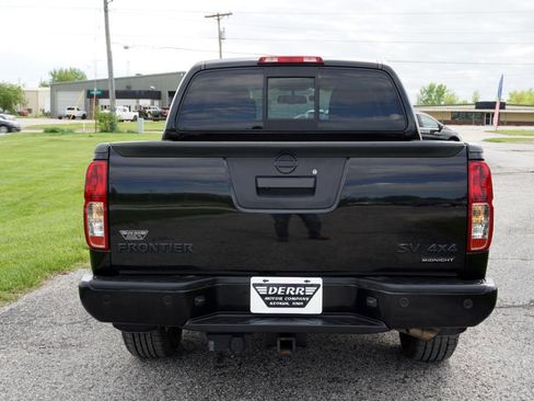 Used 2020 Nissan Frontier SV w/ Midnight Edition Floor Mats AWD/4WD image 19
