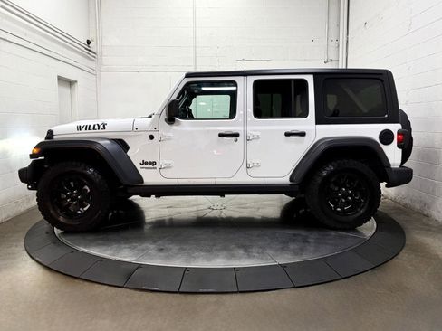 Used 2020 Jeep Wrangler Unlimited Sport AWD/4WD image 5
