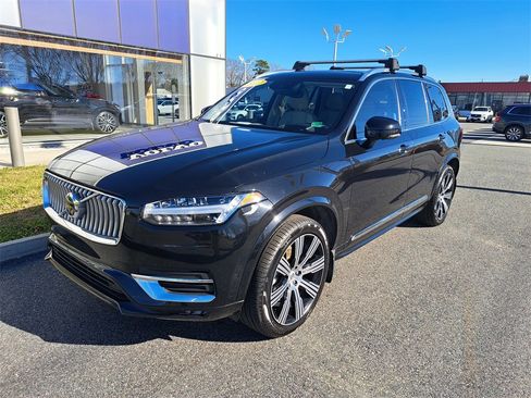 Used 2022 Volvo XC90 T6 Inscription w/ Advanced Package image 2