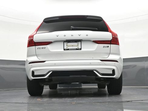 Used 2024 Volvo XC60 B5 Plus w/ Protection Package Premier AWD/4WD image 32