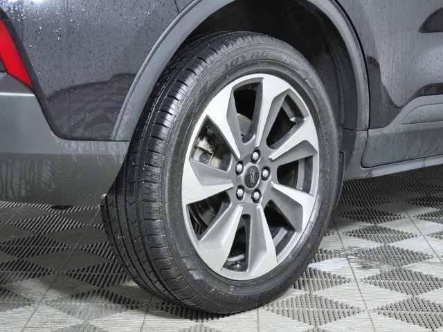 Certified 2024 Ford Escape Platinum AWD/4WD image 7