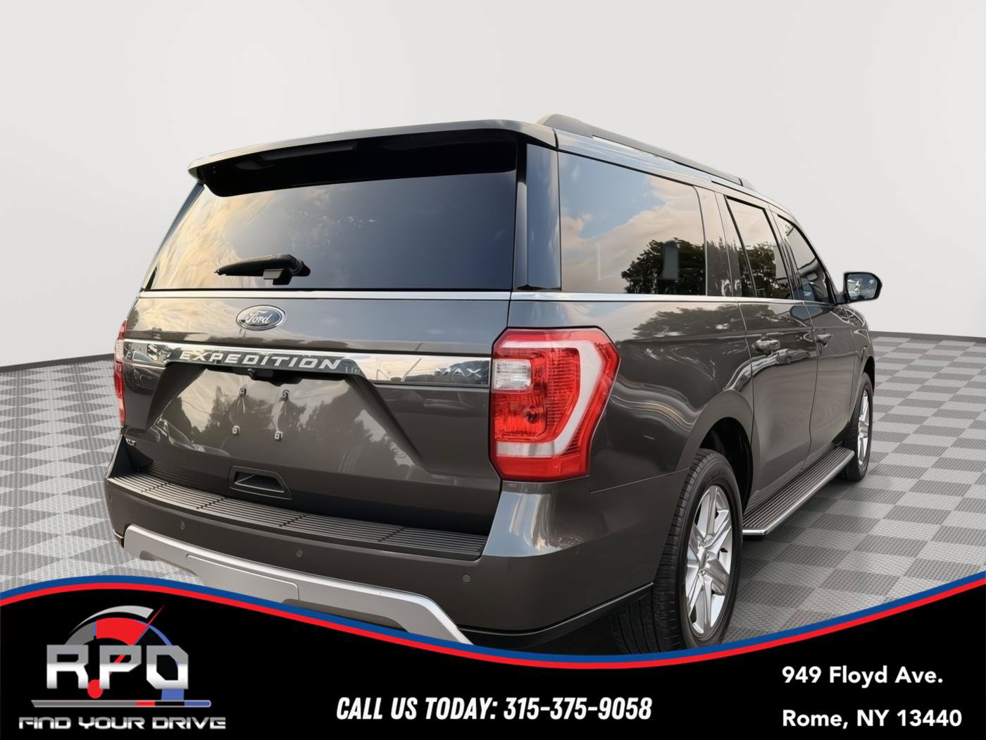 Used 2020 Ford Expedition Max XLT w/ Equipment Group 202A AWD/4WD image 5