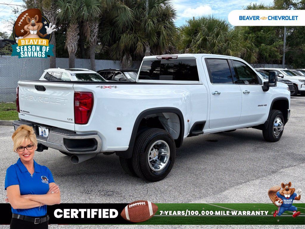 Used 2024 Chevrolet Silverado 3500 LTZ w/ LTZ Convenience Package AWD/4WD image 7