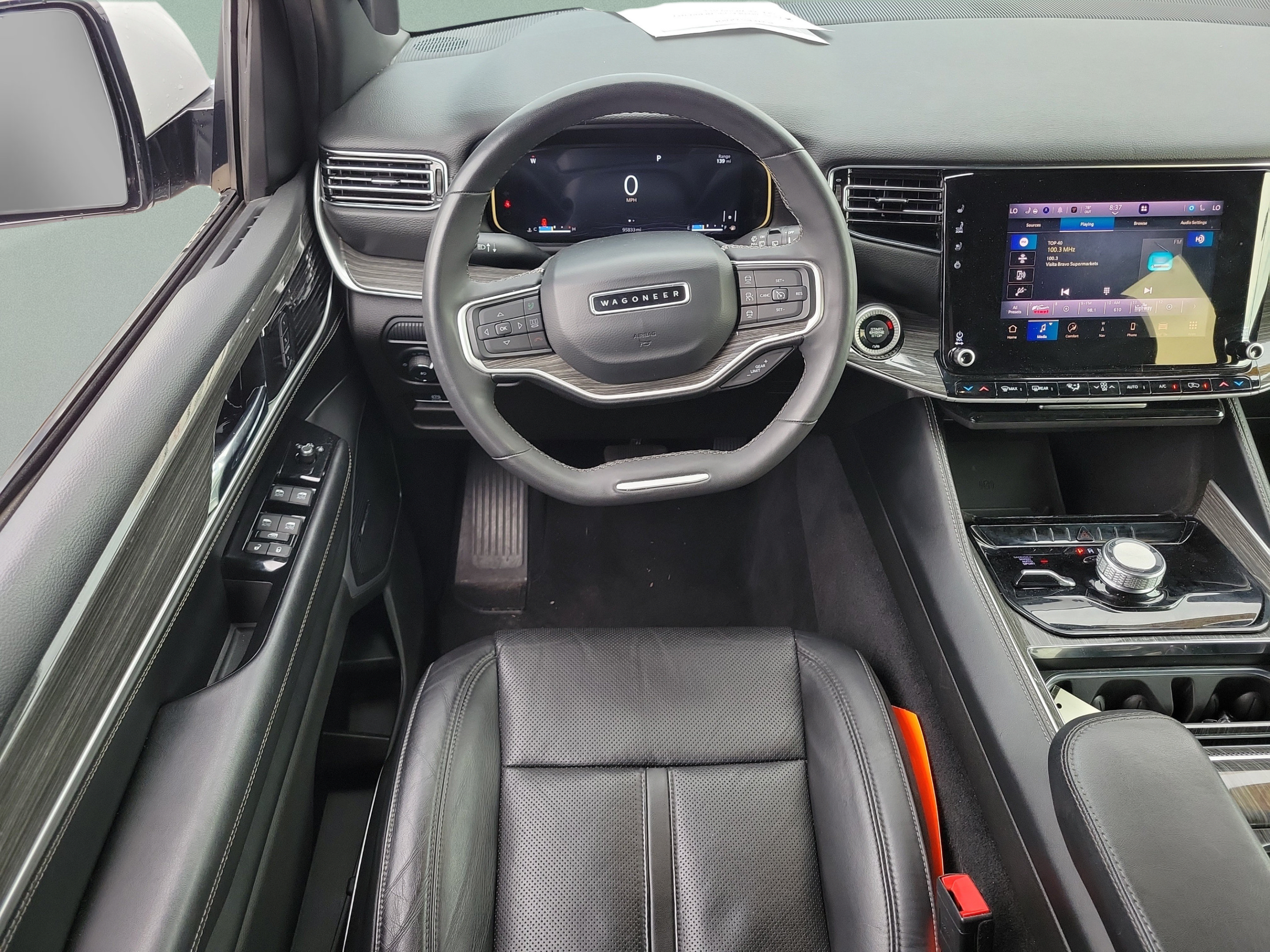 Used 2022 Jeep Wagoneer Series II AWD/4WD image 8