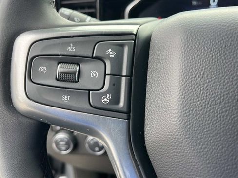 Used 2024 Chevrolet Silverado 1500 LT image 30