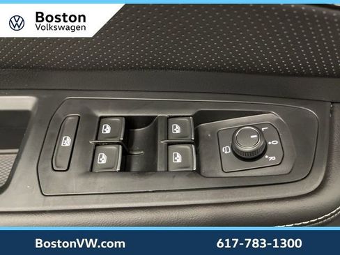 New 2026 Volkswagen Atlas SEL Premium R-Line image 32