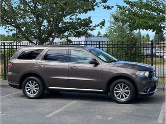 Used 2017 Dodge Durango SXT w/ 3rd Row Seating Group image 1