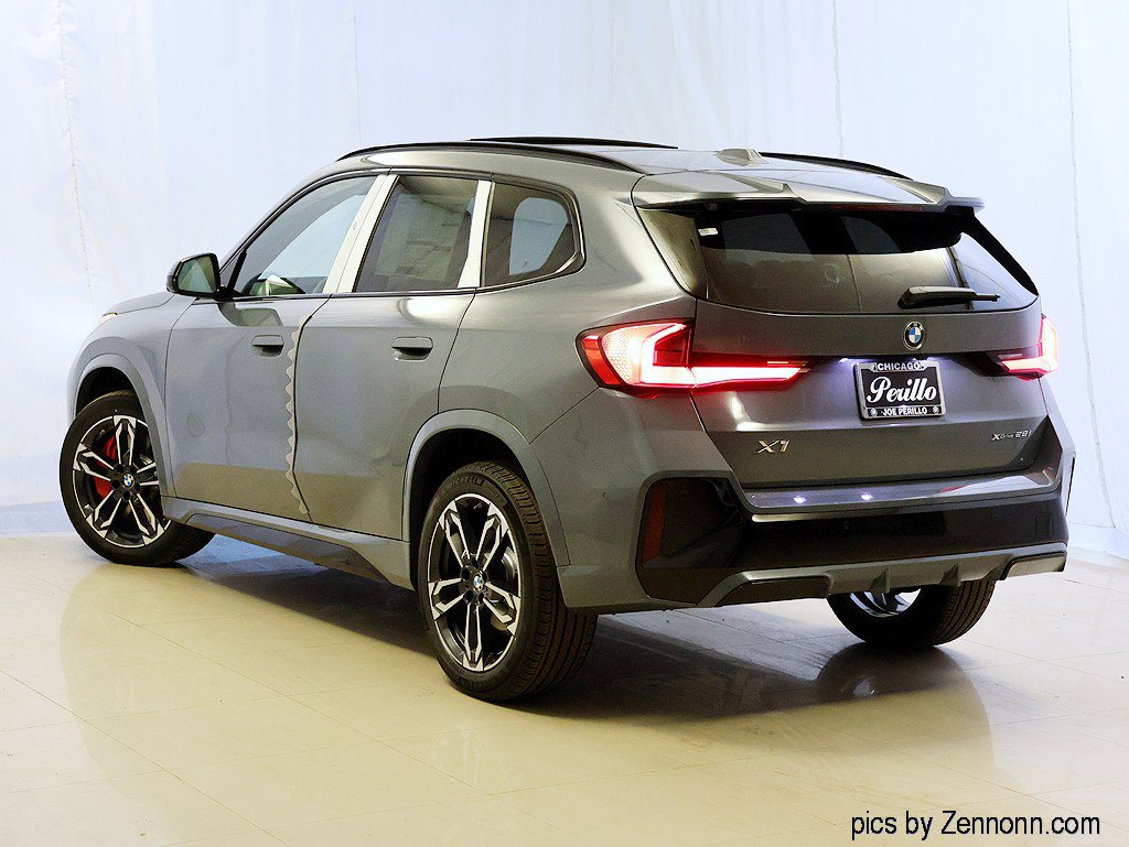 Used 2027 BMW X1 xDrive28i AWD/4WD image 9