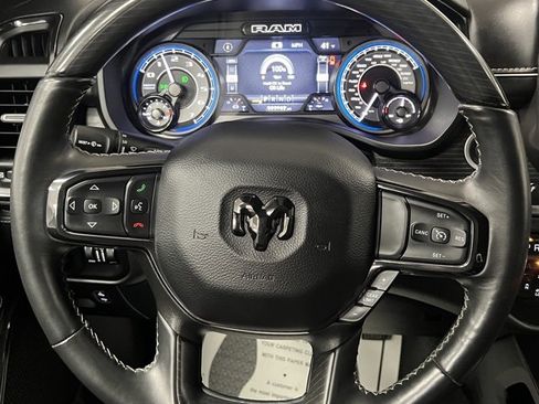 Used 2022 RAM 1500 Limited w/ Body-Colour Bumper Group image 27