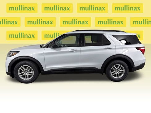 New 2026 Ford Explorer Active w/ Active Comfort Package RWD image 11