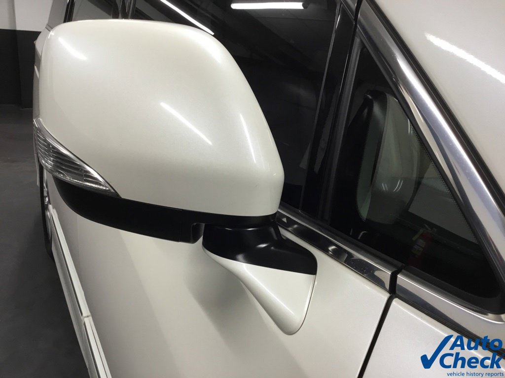 Used 2011 Nissan Quest LE FWD image 18