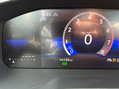 Used 2023 Volkswagen Jetta SE w/ Panoramic Sunroof Package FWD image 29