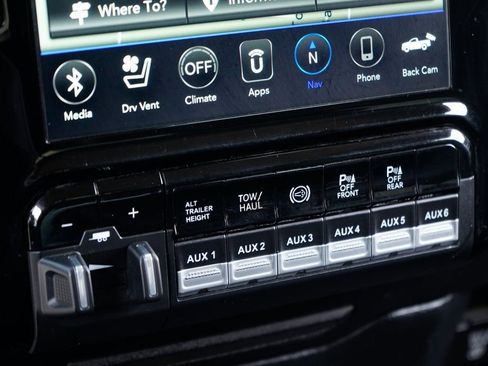 Used 2021 RAM 3500 Laramie image 36