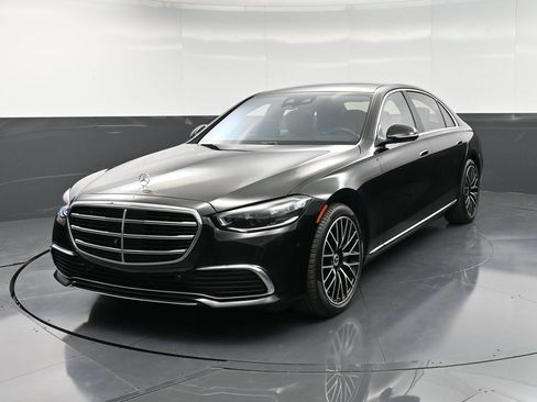 Used 2023 Mercedes-Benz S 580 4MATIC Sedan image 6