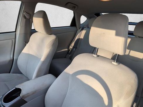 Used 2014 Toyota Prius Two image 6