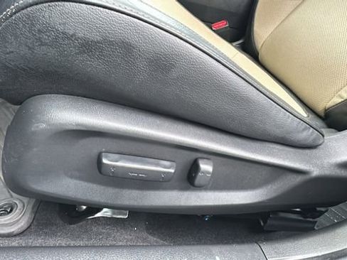 Used 2017 Honda Civic EX-L image 23
