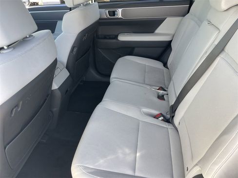 New 2026 Hyundai Santa Fe SE image 16