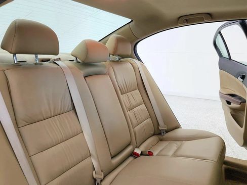 Used 2011 Honda Accord EX-L image 28