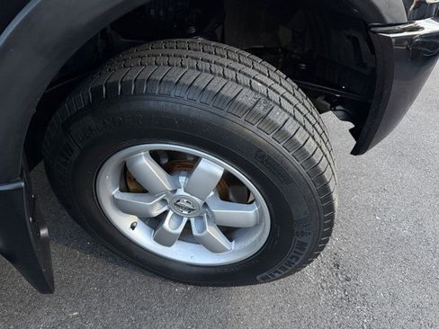 Used 2011 Nissan Titan PRO-4X w/ Pro-4x Luxury Pkg image 27