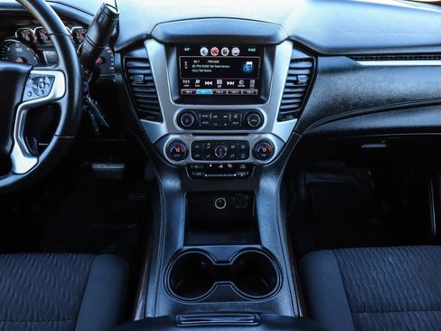 Used 2017 GMC Yukon SLE w/ Convenience Package image 27