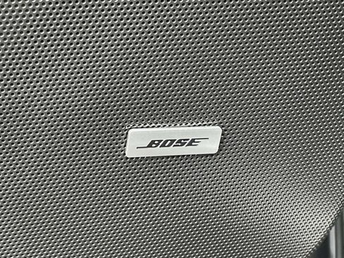 New 2025 Cadillac XT6 Luxury image 19