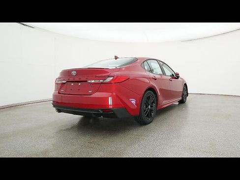 Used 2026 Toyota Camry SE FWD image 14