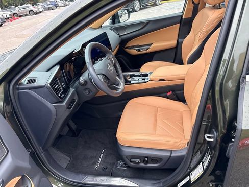 Used 2025 Lexus NX 350h AWD w/ Cold Area Package image 18