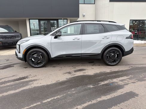 New 2026 Kia Sportage X-Line AWD/4WD image 2