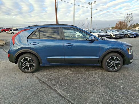 New 2026 Kia Niro EX w/ EX Premium Package image 9
