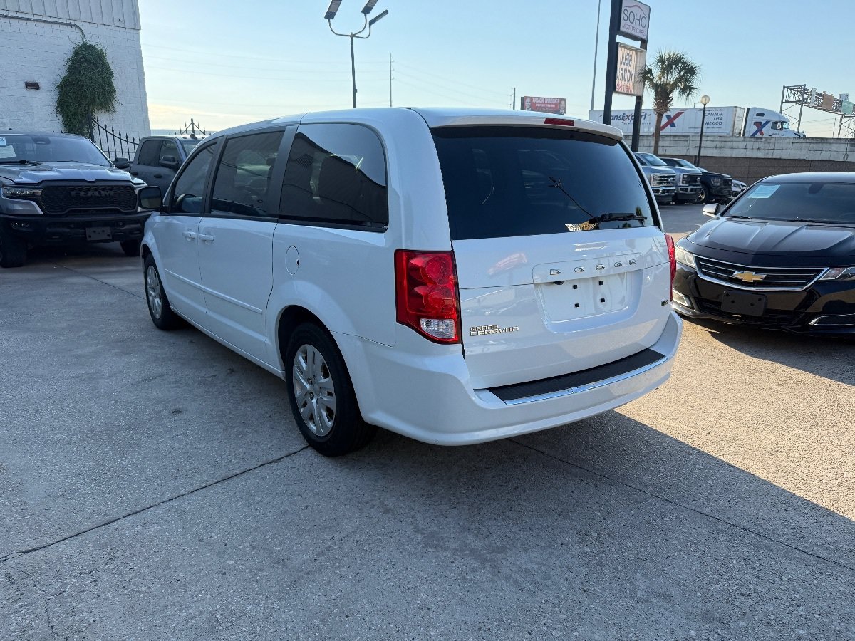 Used 2017 Dodge Grand Caravan SE w/ Power Window Group FWD image 6