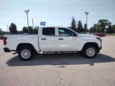Used 2023 Chevrolet Colorado W/T w/ Safety Package RWD image 7