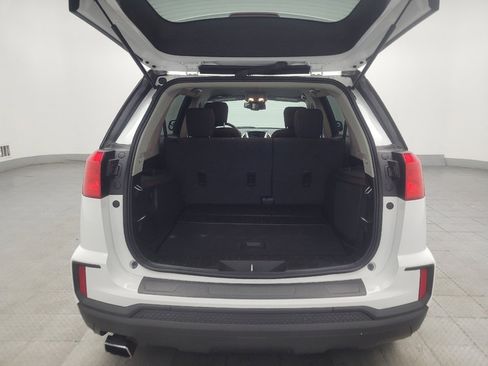 Used 2017 GMC Terrain SLE FWD image 29