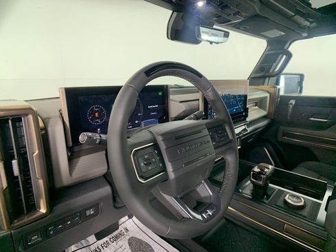 New 2025 GMC Hummer EV 3X image 35