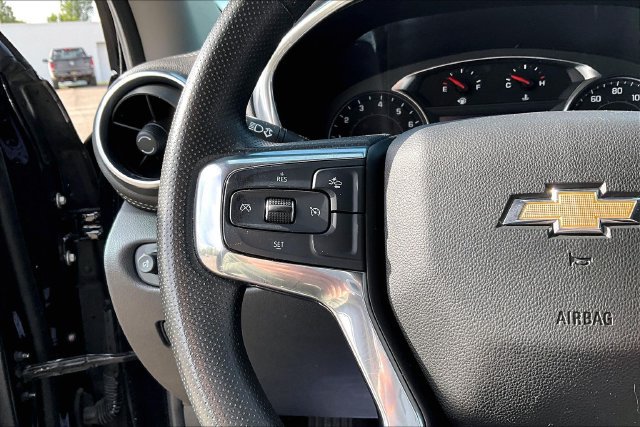 Used 2023 Chevrolet Blazer LT FWD image 18