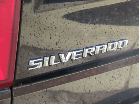 Used 2021 Chevrolet Silverado 1500 LTZ w/ LTZ Premium Package image 13