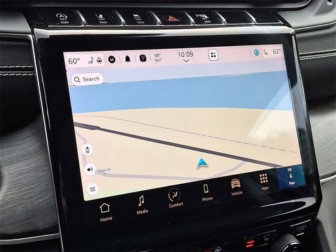 Used 2023 Jeep Grand Cherokee L Limited image 3