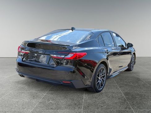 Certified 2025 Toyota Camry SE w/ Convenience Package AWD/4WD image 5